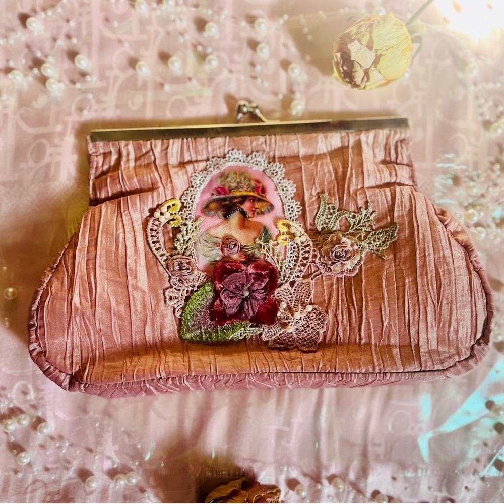 Thrifted handbag